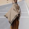 Chaleco con Capucha de Flores Pequeñas Tibetano Tibetan Small Floral Hooded Shawl