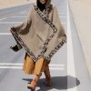 Chaleco con Capucha de Flores Pequeñas Tibetano Tibetan Small Floral Hooded Shawl