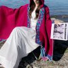 Chaleco con Capucha de Flores Pequeñas Tibetano Tibetan Small Floral Hooded Shawl