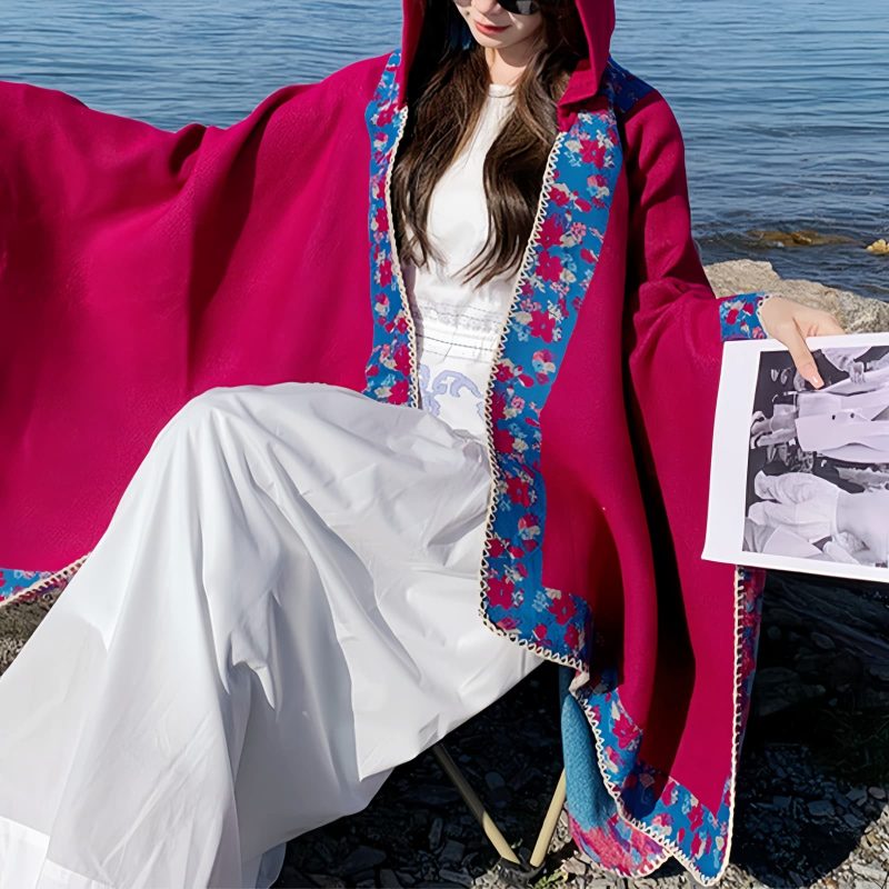 Chaleco con Capucha de Flores Pequeñas Tibetano Tibetan Small Floral Hooded Shawl