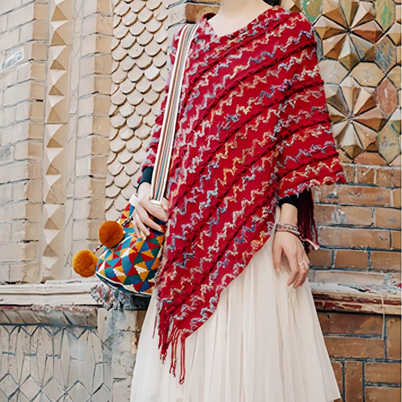 Xale Tibetano Listrado com Borlas e Gola Tibetan Striped Pullover Tassel Shawl