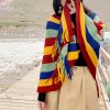 Xale Aconchegante de Viagem com Design de Borlas Tibetanas Tibetan Tassel Design Cozy Travel Shawl