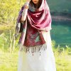 Chale con Estampado de Hojas de Vid Tibetano Tibetan Vine Leaves Pattern Shawl