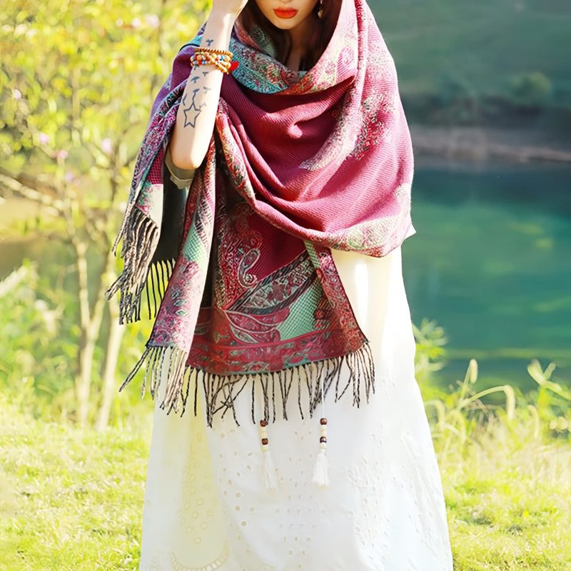 Chale con Estampado de Hojas de Vid Tibetano Tibetan Vine Leaves Pattern Shawl