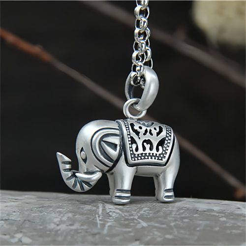 Collar con colgante de elefante de plata 990: símbolo de fuerza Collar con colgante de elefante de plata 990: símbolo de fuerza