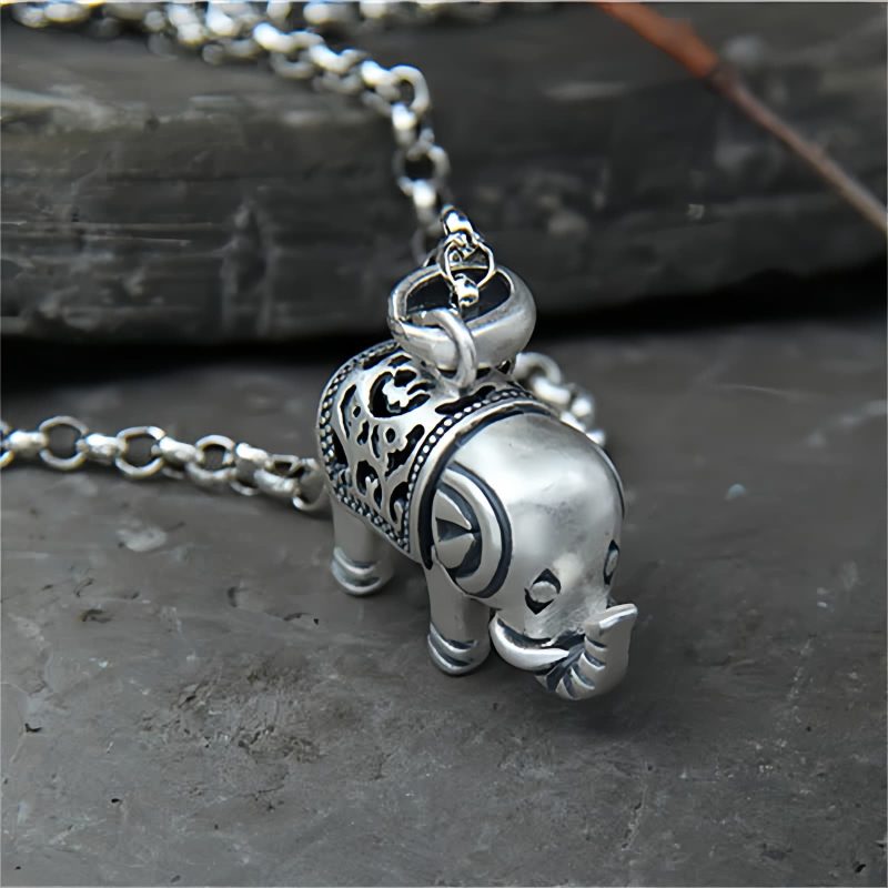 Collar con colgante de elefante de plata 990: símbolo de fuerza 990 Silver Elephant Strength Necklace Pendant