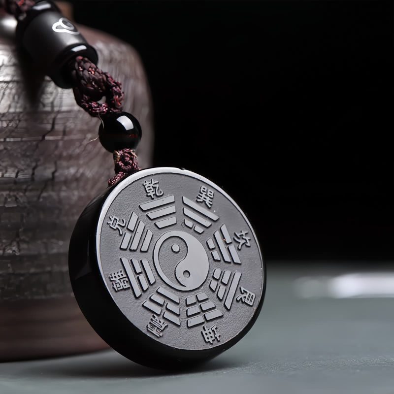 قلادة قوة يين يانغ من حجر الأوبسيديان الأسود Black Obsidian Yin Yang Strength Necklace