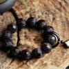سوار يد من خشب الأبنوس المنقوش بتصميم يين ويانغ على شكل قرع Ebony Wood Yin Yang Engraved Gourd Balance Bracelet
