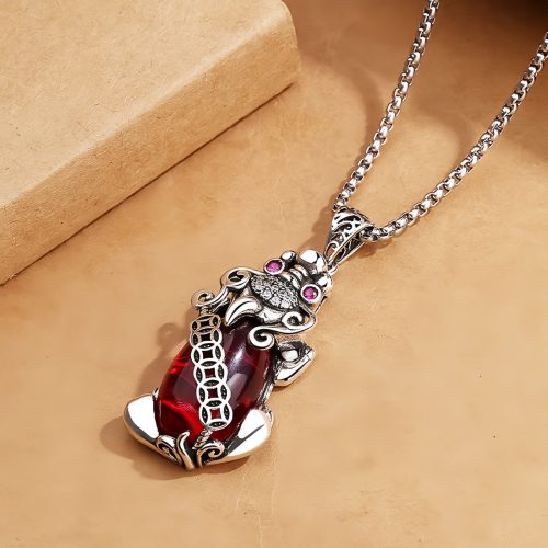 Collar con Pixiu y Granate para la Abundancia y la Buena Suerte Collar con Pixiu y Granate para la Abundancia y la Buena Suerte