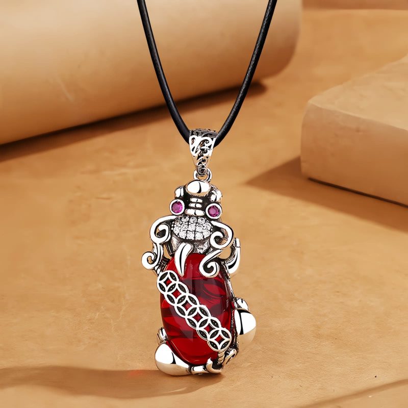 Collar con Pixiu y Granate para la Abundancia y la Buena Suerte Garnet PiXiu Wealth Luck Necklace