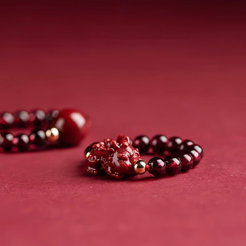 Anillo de Granate Pixiu Om Mani Padme Hum Garnet PiXiu Om Mani Padme Hum Ring
