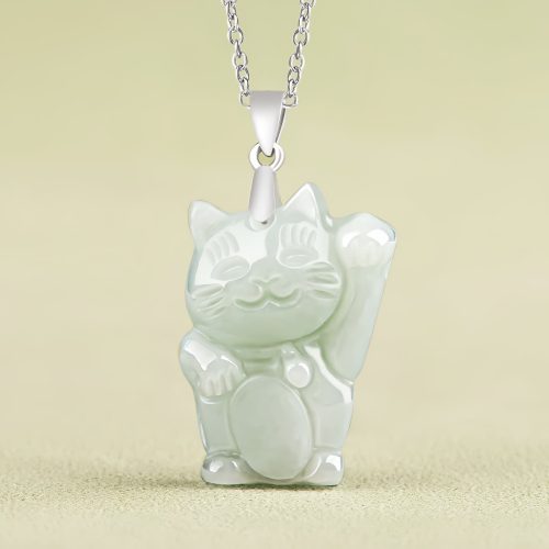 Collar con colgante de gato de la fortuna de jade Collar con colgante de gato de la fortuna de jade