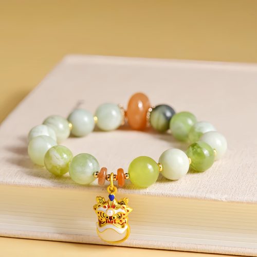 Pulseira da Prosperidade com Leão Dançante em Jade Natural Pulseira da Prosperidade com Leão Dançante em Jade Natural