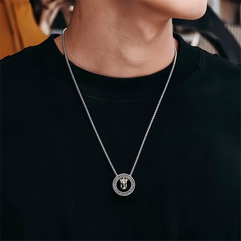 Colar Rotativo de Cobre PiXiu para Riqueza Rotatable PiXiu Copper Wealth Necklace