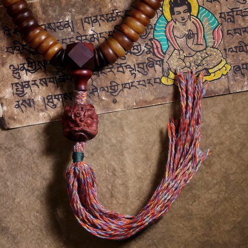 Pulsera Tibetana de Hueso de Yak con Dzi y Pixiu de 108 Malas Pulsera Tibetana de Hueso de Yak con Dzi y Pixiu de 108 Malas
