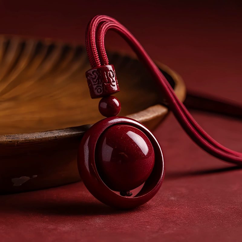 Collar con dije de cinabrio tibetano Om Mani Padme Hum Tibetan Cinnabar Om Mani Padme Hum Pendant Necklace