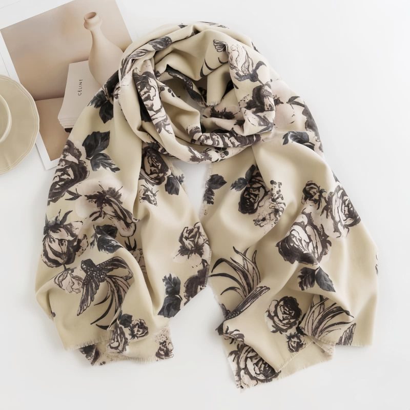 Chale Tibetano con Estampado de Rosas de Poliéster Tibetan Polyester Rose Print Shawl