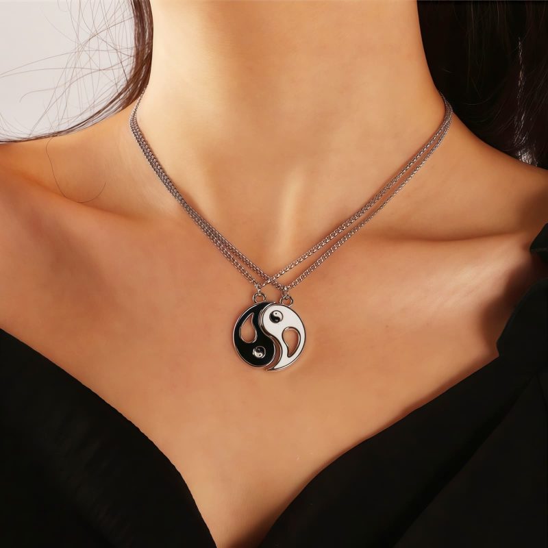 Colar de Casal Yin Yang em Liga Metálica Yin Yang Alloy Couple Necklace