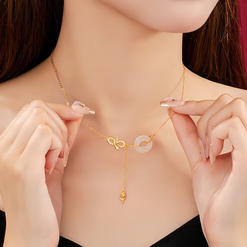 Colar Pingente Cobra de Calcedônia em Prata 925 Harmonia Rosa 925 Silver Chalcedony Snake Rose Harmony Necklace Pendant
