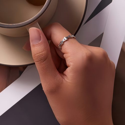 Cincin Zircon Hamsa Perak 925 yang Dapat Disesuaikan Cincin Zircon Hamsa Perak 925 yang Dapat Disesuaikan