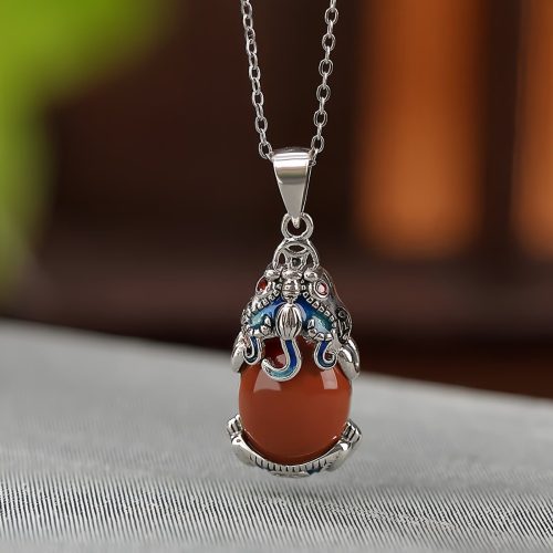 Conjunto de Colar e Anel Protetor em Prata 925 com PiXiu Conjunto de Colar e Anel Protetor em Prata 925 com PiXiu