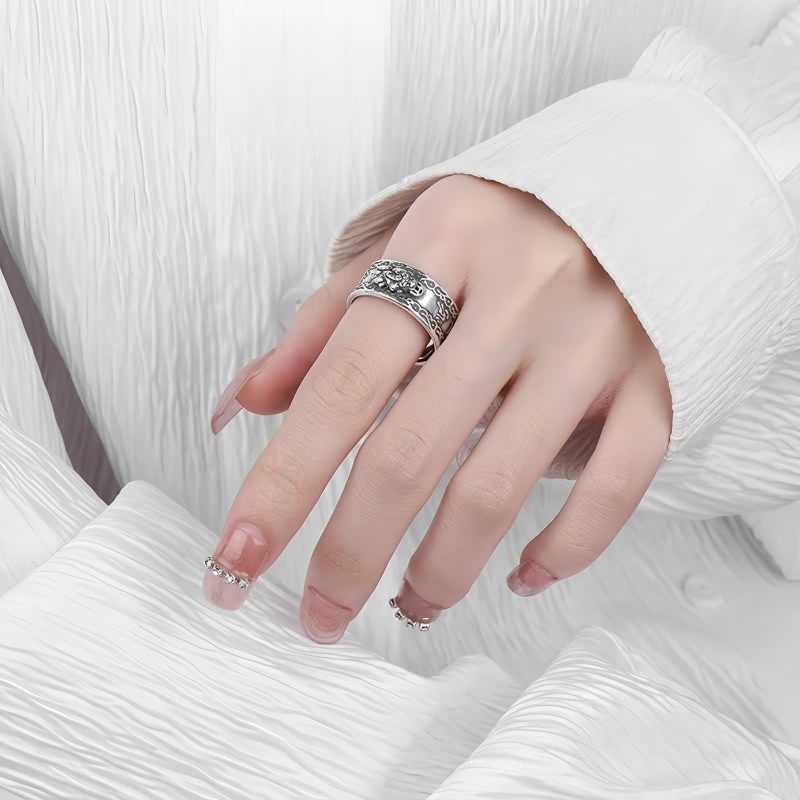 Anel de Prata 925 com PiXiu para Proteção de Riqueza 925 Silver PiXiu Wealth Protection Ring