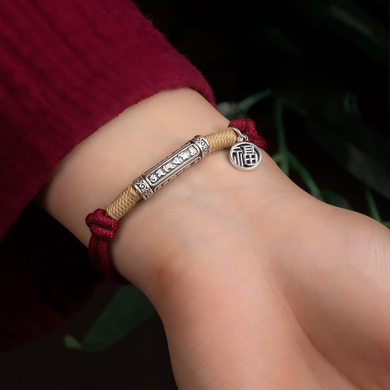 Pulsera de la Suerte Tibetana Om Mani Padme Hum en Plata de Ley 999 999 Sterling Silver Tibet Om Mani Padme Hum Luck Bracelet