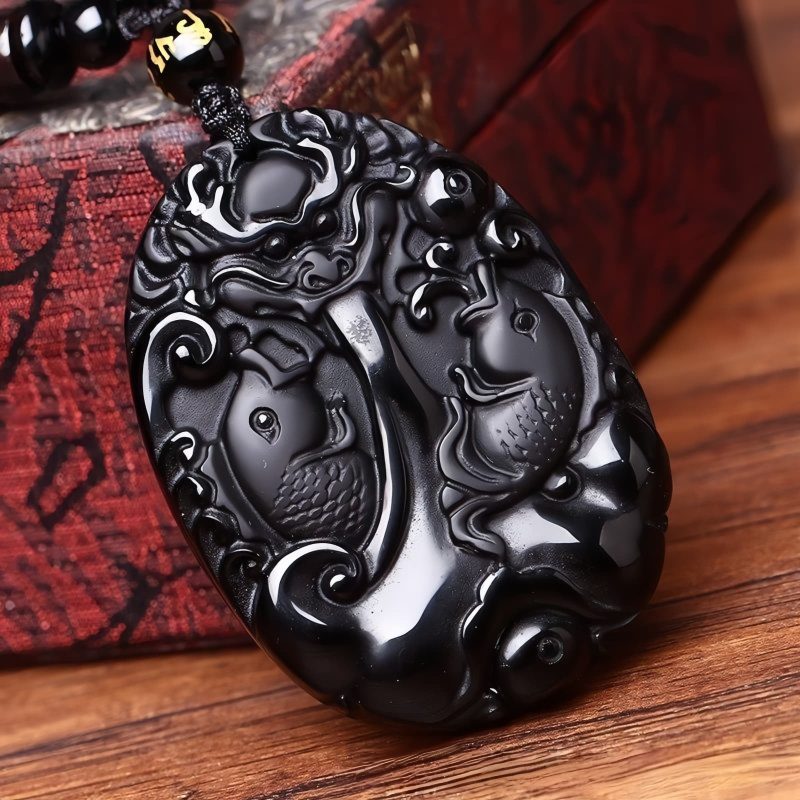 Collar con dije de pez Koi de obsidiana negra: símbolo de fuerza Black Obsidian Koi Fish Strength Pendant Necklace