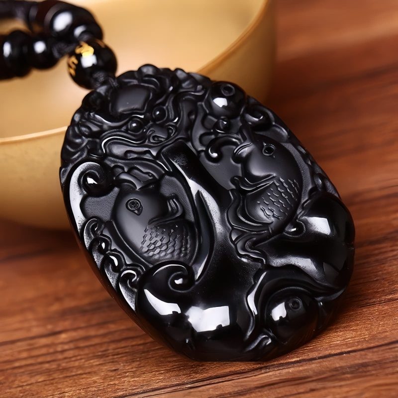 Collar con dije de pez Koi de obsidiana negra: símbolo de fuerza Black Obsidian Koi Fish Strength Pendant Necklace