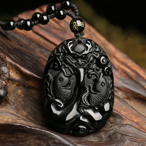Collar con dije de pez Koi de obsidiana negra: símbolo de fuerza Collar con dije de pez Koi de obsidiana negra: símbolo de fuerza