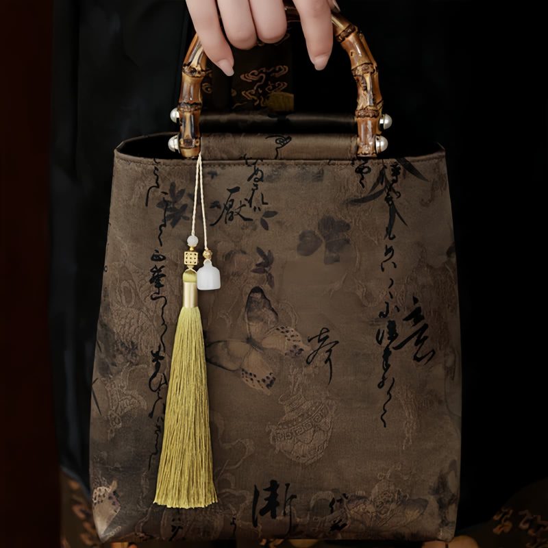 حقيبة يد من الخيزران مزينة برسومات سمكة الكوي والفراشة Butterfly Koi Fish Bamboo Handle Handbag
