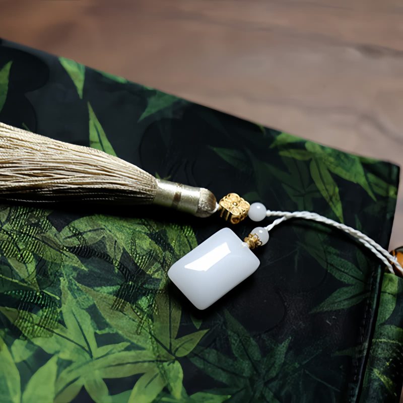 حقيبة يد من الخيزران مزينة برسومات سمكة الكوي والفراشة Butterfly Koi Fish Bamboo Handle Handbag