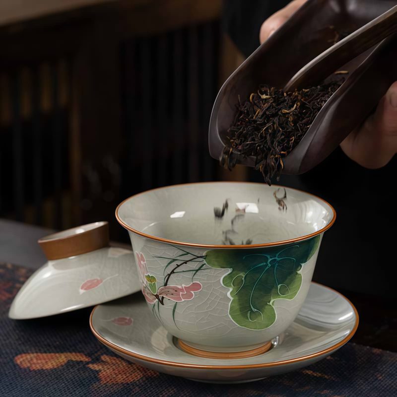 Juego de Taza de Té Gaiwan de Cerámica China con Pez Koi, Plato y Tapa Chinese Ceramic Gaiwan Koi Fish Teacup Set with Saucer and Lid