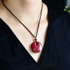 Collar con colgante de cinabrio: Buda sonriente, Yin Yang Cinnabar Laughing Buddha Yin Yang Pendant Necklace