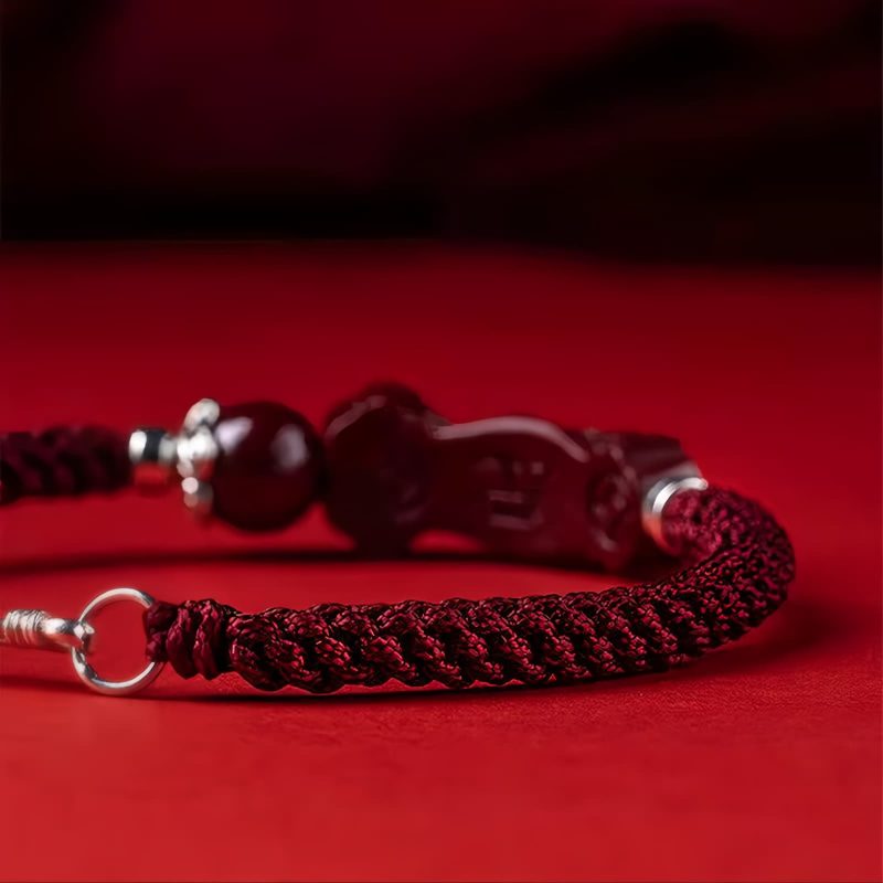 Pulsera de Atracción de Riqueza Pixiu de Cinabrio Cinnabar Pixiu Wealth Attraction Bracelet
