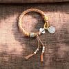 Pulsera tejida tibetana artesanal Om Mani Padme Hum, amuleto de la suerte y la fortuna Handmade Tibetan Om Mani Padme Hum Luck Fortune Braided Bracelet