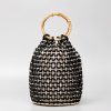 حقيبة يد من خرز الخشب المنسوج يدوياً بمقبض من الخيزران Handwoven Wooden Beads Bamboo Handle Bag