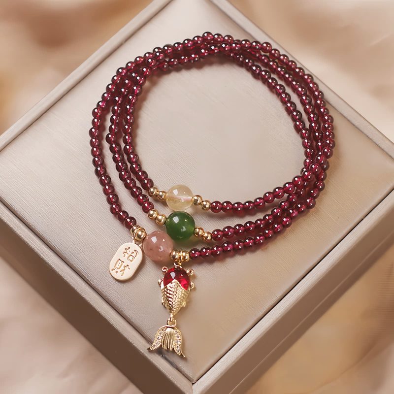 Pulsera Triple Envoltura de Pescado Koi de Cuarzo Natural de Granate Natural Garnet Quartz Koi Fish Triple Wrap Bracelet