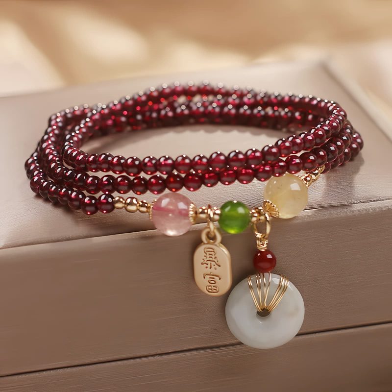 Pulsera Triple Envoltura de Pescado Koi de Cuarzo Natural de Granate Natural Garnet Quartz Koi Fish Triple Wrap Bracelet