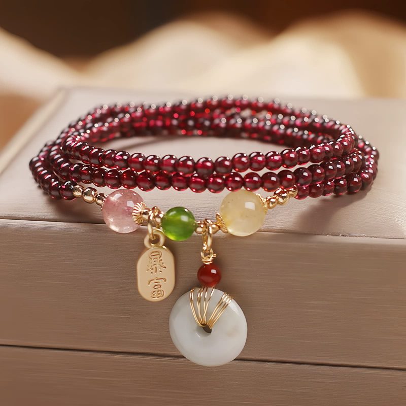 Pulsera Triple Envoltura de Pescado Koi de Cuarzo Natural de Granate Natural Garnet Quartz Koi Fish Triple Wrap Bracelet