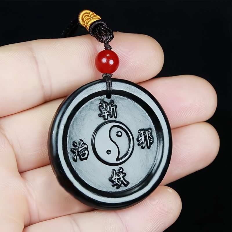 Collar con colgante de armonía Yin Yang de jade natural de Hetian Natural Hetian Jade Yin Yang Harmony Pendant Necklace