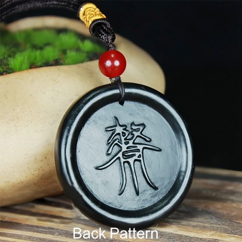 Collar con colgante de armonía Yin Yang de jade natural de Hetian Collar con colgante de armonía Yin Yang de jade natural de Hetian