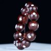 Pulsera de Sándalo Rojo Yin Yang: Armonía y Protección Red Sandalwood Yin Yang Harmony Bracelet