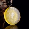 Colgante de Cristal Liuli Yin Yang de las Cinco Montañas Sagradas Taoístas Taoist Five Sacred Mountains Yin Yang Liuli Crystal Pendant