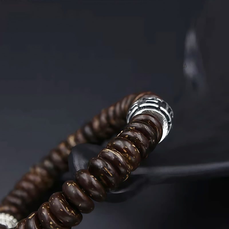 Pulsera Tibetana de Cáscara de Coco Om Mani Padme Hum Tibetan Coconut Shell Om Mani Padme Hum Bracelet