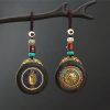 Llavero de Concha Tibetana Om Mani Padme Hum Tibetan Conch Om Mani Padme Hum Key Chain