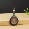 Llavero de Concha Tibetana Om Mani Padme Hum Tibetan Conch Om Mani Padme Hum Key Chain