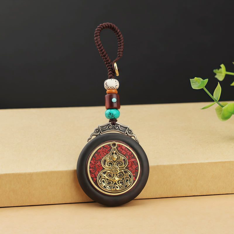 Llavero de Concha Tibetana Om Mani Padme Hum Tibetan Conch Om Mani Padme Hum Key Chain
