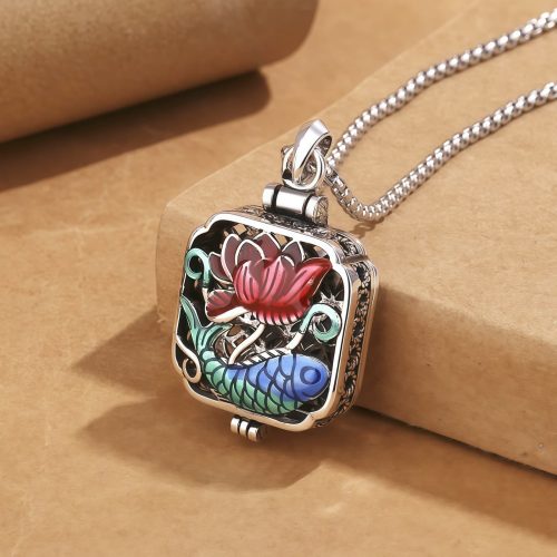 Collar con dije de pez Koi y loto de cobre tibetano, amuleto de la suerte Ghau Collar con dije de pez Koi y loto de cobre tibetano, amuleto de la suerte Ghau