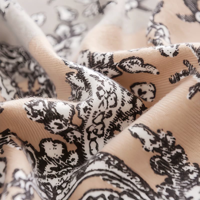 Chal envolvente con estampado floral tibetano Tibetan Floral Pattern Shawl Wrap